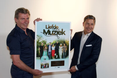Liefde voor muziek 2 Gouden plaat uitreiking @ zaventem, picture 7, photographed by Bart Baevegems - FrontView Magazine