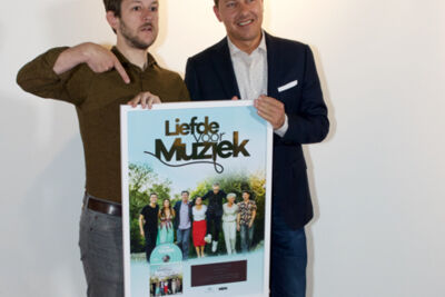 Liefde voor muziek 2 Gouden plaat uitreiking @ zaventem, picture 9, photographed by Bart Baevegems - FrontView Magazine