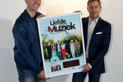 Liefde voor muziek 2 Gouden plaat uitreiking @ zaventem, picture 13, photographed by Bart Baevegems - FrontView Magazine
