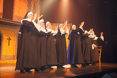 Première Nonsens, de musical @ CC Evergem, foto 28, foto's door Goele Bormans - FrontView Magazine