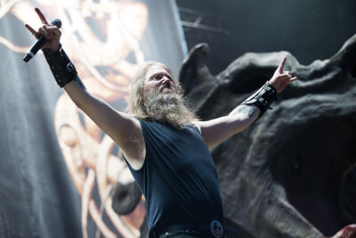 Amon Amarth @ NOVA ROCK 2016, foto 10, foto's door Dorien Goetschalckx - FrontView Magazine