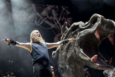 Amon Amarth @ NOVA ROCK 2016, foto 13, foto's door Dorien Goetschalckx - FrontView Magazine