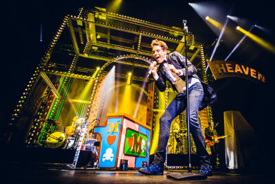 Mika @ Country Hall Liège, picture 3, photographed by Elke Briers - FrontView Magazine