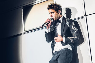 Mika @ Country Hall Liège, picture 6, photographed by Elke Briers - FrontView Magazine