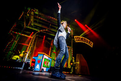 Mika @ Country Hall Liège, picture 11, photographed by Elke Briers - FrontView Magazine