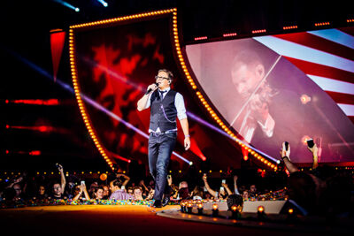 Guus Meeuwis - Groots met een zachte G @ Philips Stadion Eindhoven, foto 49, foto's door Elke Briers - FrontView Magazine