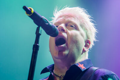 The Offspring @ 013, picture 7, photographed by Erwin Evrard - FrontView Magazine