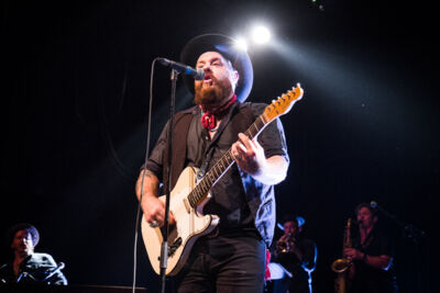 Nathaniel Rateliff & The Night Sweats @ Depot, picture 15, photographed by Tom Stessens - FrontView Magazine