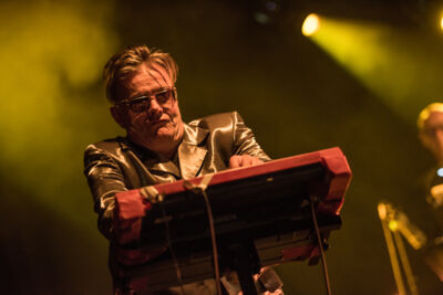 Arbeit Adelt Genk on Stage, picture 2, photographed by Luc Luyten - FrontView Magazine