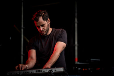 De Brassers Genk on Stage, picture 8, photographed by Luc Luyten - FrontView Magazine