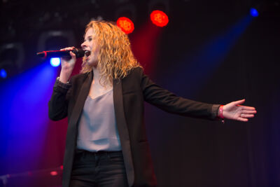 Laura Tesoro @ Genk on stage, picture 12, photographed by Marc Verdonck - FrontView Magazine