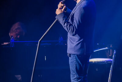 Rob de Nijs @ Casino Kursaal Oostende, picture 1, photographed by Guy Danneels - FrontView Magazine