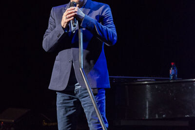 Rob de Nijs @ Casino Kursaal Oostende, picture 3, photographed by Guy Danneels - FrontView Magazine