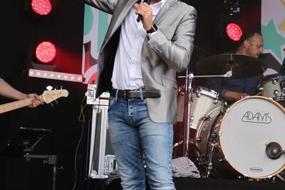 Vlaanderen Feest op het Plein @ Malle, picture 11, photographed by Heidi Elen - FrontView Magazine