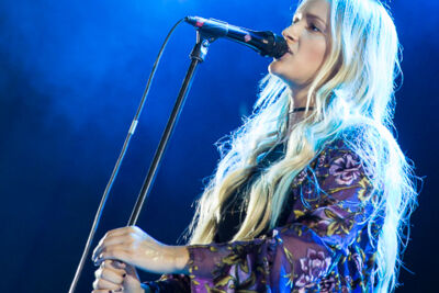 Jill Shaw @ Rock Zottegem 2016, picture 9, photographed by Dorien Goetschalckx - FrontView Magazine