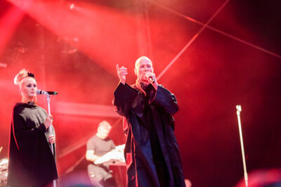 The Human League @ Beleuvenissen 2016, picture 19, photographed by Kurt Jacobs - FrontView Magazine