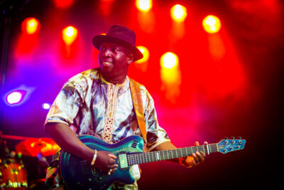 Vieux Farka Touré @ Afro Latino, picture 7, photographed by Kristof Hayen - FrontView Magazine