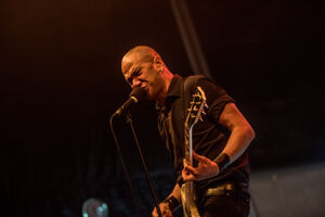 Sjock Danko Jones, foto 17, foto's door Luc Luyten - FrontView Magazine