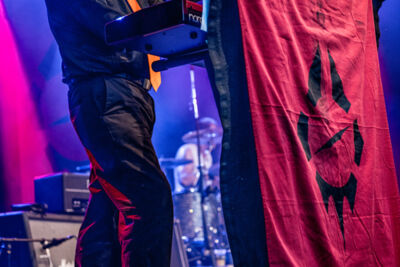 Sjock Radio Birdman, picture 6, photographed by Luc Luyten - FrontView Magazine
