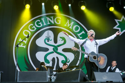 Flogging Molly @ Bospop, foto 12, foto's door Erwin Evrard - FrontView Magazine
