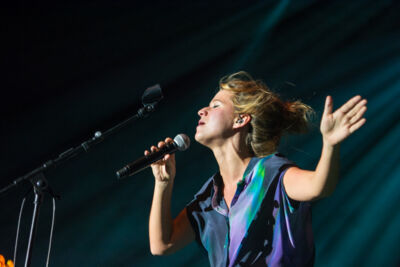 Selah Sue @ Bospop, foto 12, foto's door Erwin Evrard - FrontView Magazine