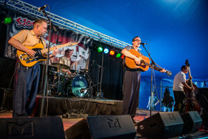 Sjock Mike Bell and the Belltones, picture 5, photographed by Luc Luyten - FrontView Magazine