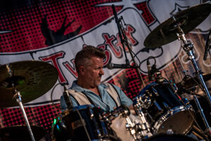 Sjock The Polecats, picture 2, photographed by Luc Luyten - FrontView Magazine