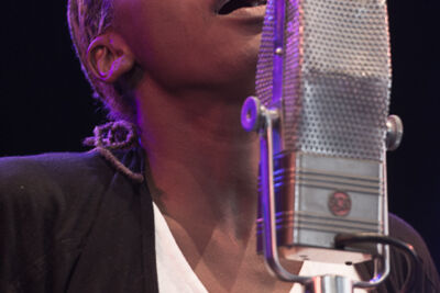 ALA.NI @ Gent Jazz 2016, picture 3, photographed by Jan van Hecke - FrontView Magazine