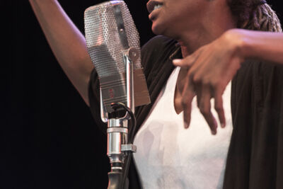 ALA.NI @ Gent Jazz 2016, picture 10, photographed by Jan van Hecke - FrontView Magazine