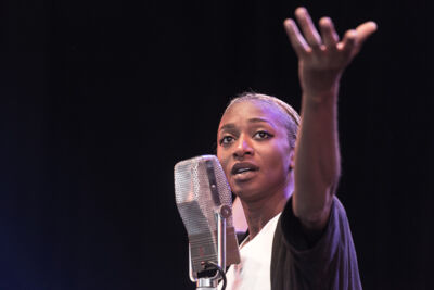 ALA.NI @ Gent Jazz 2016, picture 13, photographed by Jan van Hecke - FrontView Magazine