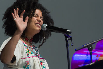 Ibeyi @ Gent Jazz 2016, foto 2, foto's door Jan van Hecke - FrontView Magazine