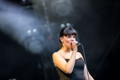 Lady Linn & Her Magnificent Seven @ Beleuvenissen 2016, picture 6, photographed by Kurt Jacobs - FrontView Magazine