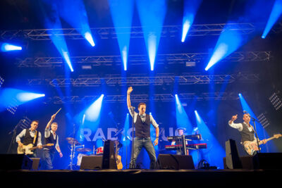 Radio Guga @ Gentse Feesten - Sint Baafsplein, picture 1, photographed by Dimitri Vanlommel - FrontView Magazine