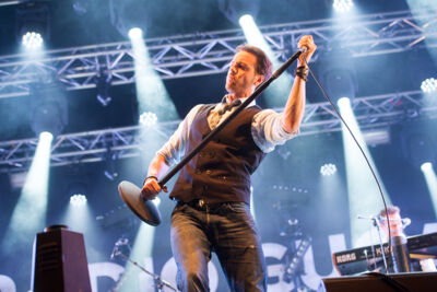 Radio Guga @ Gentse Feesten - Sint Baafsplein, picture 25, photographed by Dimitri Vanlommel - FrontView Magazine