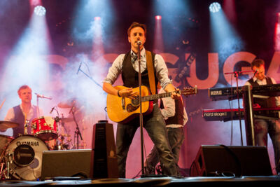 Radio Guga @ Gentse Feesten - Sint Baafsplein, picture 44, photographed by Dimitri Vanlommel - FrontView Magazine