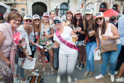 Vlaanderen zingt @ Gentse Feesten - Sint Baafsplein, picture 32, photographed by Dimitri Vanlommel - FrontView Magazine