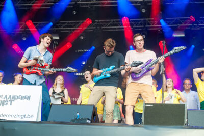 Vlaanderen zingt @ Gentse Feesten - Sint Baafsplein, picture 61, photographed by Dimitri Vanlommel - FrontView Magazine