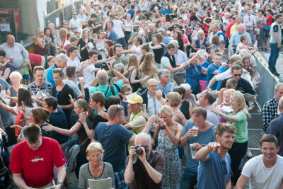 Vlaanderen zingt @ Gentse Feesten - Sint Baafsplein, picture 72, photographed by Dimitri Vanlommel - FrontView Magazine