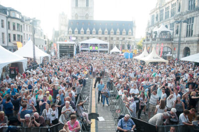 Vlaanderen zingt @ Gentse Feesten - Sint Baafsplein, picture 84, photographed by Dimitri Vanlommel - FrontView Magazine