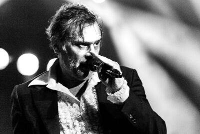 Daan @ Openluchttheater Rivierenhof, picture 38, photographed by Frederik Strobbe - FrontView Magazine