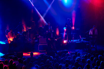 Daan @ Openluchttheater Rivierenhof, picture 43, photographed by Frederik Strobbe - FrontView Magazine