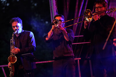 Lady Linn And Her Magnificent Seven @ Engie Parkies Kapellen, picture 12, photographed by James Van Roosbroeck - FrontView Magazine