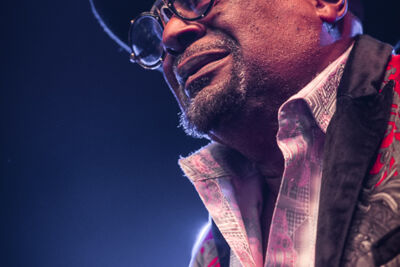 George Clinton @ OLT Rivierenhof, picture 4, photographed by Jan van Hecke - FrontView Magazine