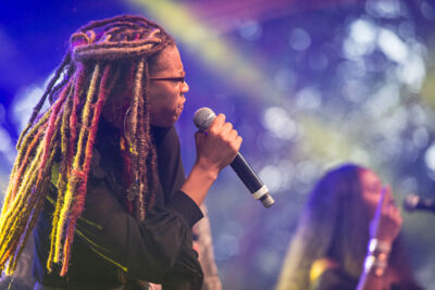 George Clinton @ OLT Rivierenhof, picture 14, photographed by Jan van Hecke - FrontView Magazine