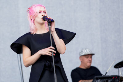 Alice on the Roof @ suikerrock 2016, picture 1, photographed by Dorien Goetschalckx - FrontView Magazine