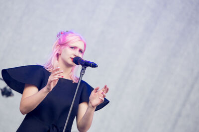 Alice on the Roof @ suikerrock 2016, picture 8, photographed by Dorien Goetschalckx - FrontView Magazine