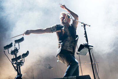 dEUS @ Suikerrock 2016, picture 3, photographed by Dorien Goetschalckx - FrontView Magazine