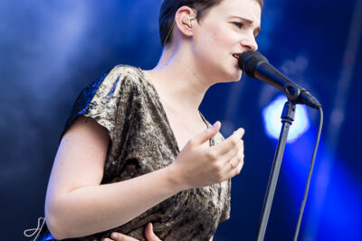 Noémie Wolfs @ Suikerrock 2016, foto 2, foto's door Dorien Goetschalckx - FrontView Magazine