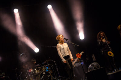 Selah Sue @ Het Groot Verlof, picture 19, photographed by Kurt Jacobs - FrontView Magazine