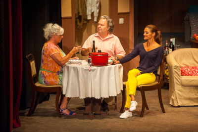 Mijne gebuur heeft het zuur @ Echt Antwaarps Teater, foto 6, foto's door Goele Bormans - FrontView Magazine